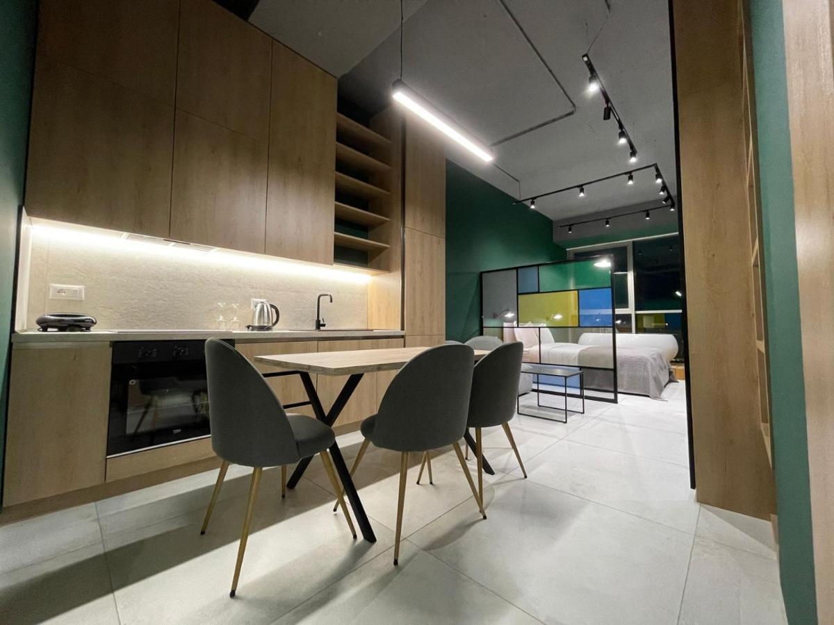 Ambassador Skyline Apartments Τίρανα Εξωτερικό φωτογραφία