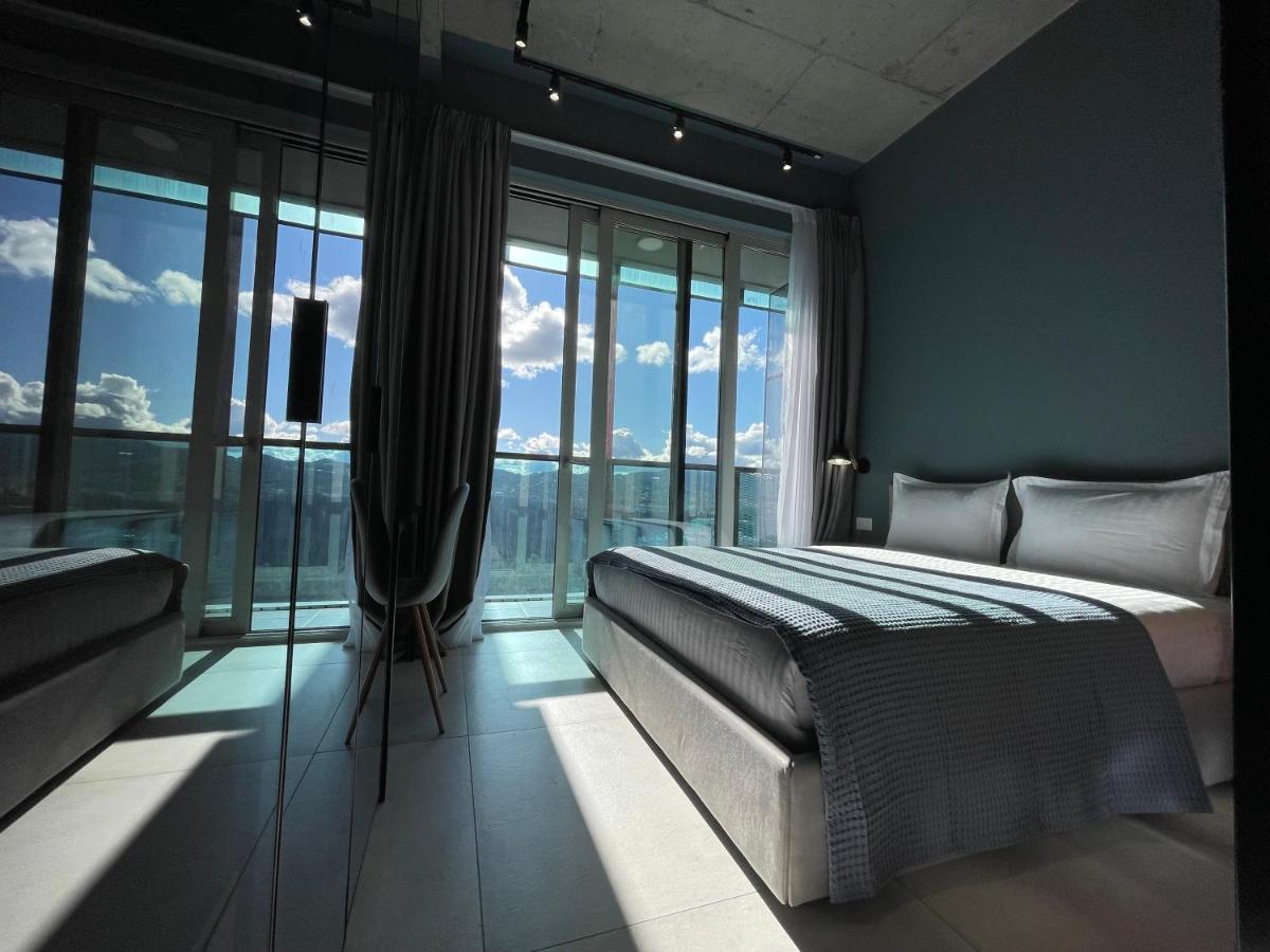 Ambassador Skyline Apartments Τίρανα Εξωτερικό φωτογραφία
