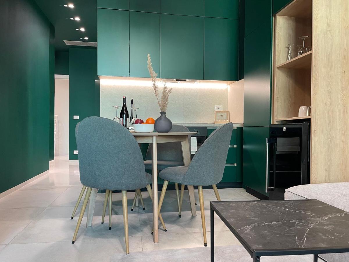Ambassador Skyline Apartments Τίρανα Εξωτερικό φωτογραφία